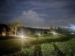 Tikumbar - Glamping, Cafe, Camping Ground & Campervan