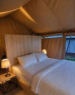 Tikumbar - Glamping, Cafe, Camping Ground & Campervan