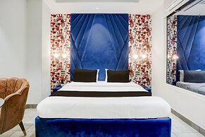 Deluxe Palette Bareilly Bellazio Suites