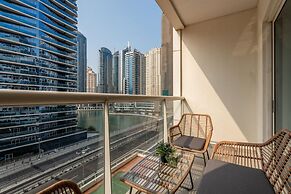 Gala Guests - Marina Views Collection