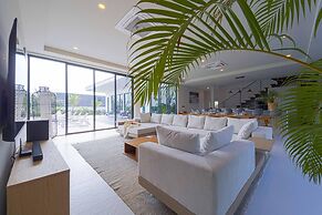 Luxury 5 Bedroom Pool Villa KH-C2
