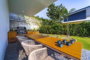 Luxury 5 Bedroom Pool Villa KH-C2