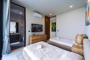 Luxury 5 Bedroom Pool Villa KH-C2