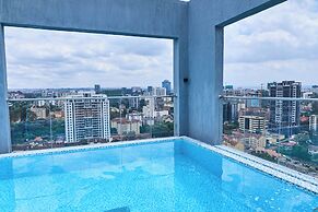 Ivory By Edmor Suites