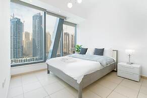 Gala Guests - Silverene Tower Apartments