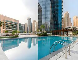 Gala Guests - Silverene Tower Apartments