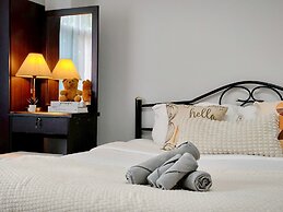 Xin Hotel at Udomsuk 29