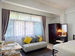 Xin Hotel at Udomsuk 29