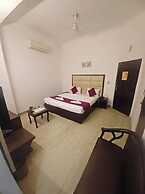 Hotel The First