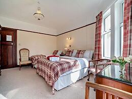Dunoon - Sleeps 17 - Group Retreat With Parking