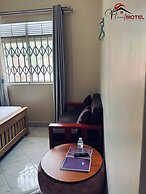 Planet Motel