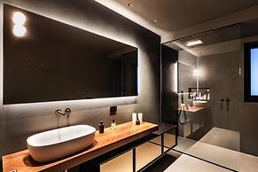 ASTRA PENTHOUSE
