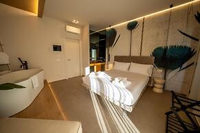 Agorà Luxury Experience