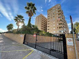 Spacious 2-bedroom Apartment With Pool View in Oropesa del Mar