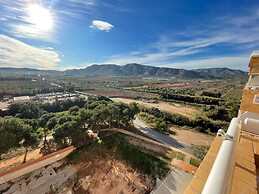 Spacious 2-bedroom Apartment With Pool View in Oropesa del Mar