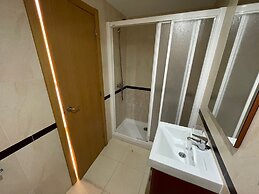 Spacious 2-bedroom Apartment With Pool View in Oropesa del Mar