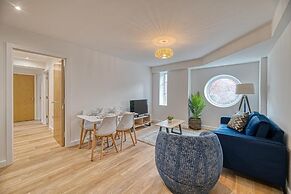 Alexander House by Guestz