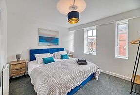 Alexander House by Guestz