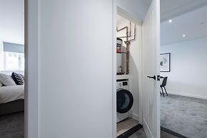 City Point Apartments by Guestz