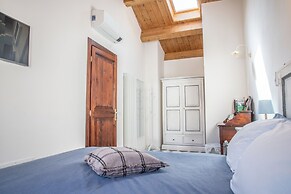 The View House