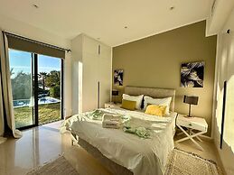 Gold Palms 4 Bedroom Villa