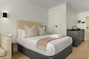 The Sage Luxury Studio714 Sea Point CPT