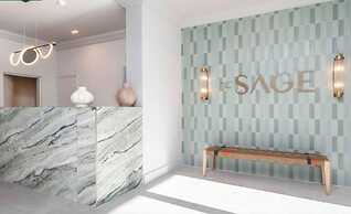 The Sage Queen Bed Studio 711 Sea Point CPT