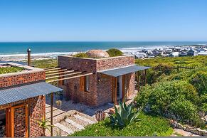 Yzerfontein 3 Bed House With Pool Sea Views