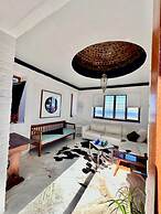 Yzerfontein 3 Bed House With Pool Sea Views