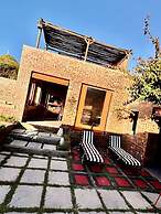 Yzerfontein 3 Bed House With Pool Sea Views