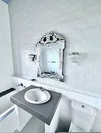 Yzerfontein 3 Bed House With Pool Sea Views