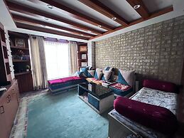 Forever Bidya Premium Homestay