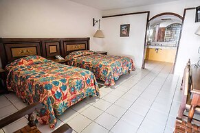REAL HOTEL