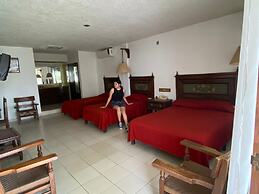 REAL HOTEL