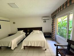 REAL HOTEL