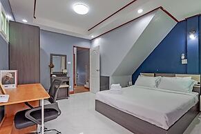 Large Spacious 3BR House at BTS ON NUT