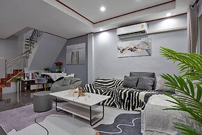 Large Spacious 3BR House at BTS ON NUT