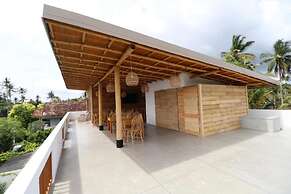 Ohana Surf Guest House