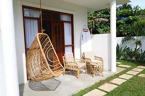 Ohana Surf Guest House