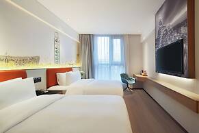 Beijing Mooncome Hotel