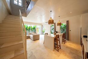 MAYIKI BOUTIQUE HOTEL