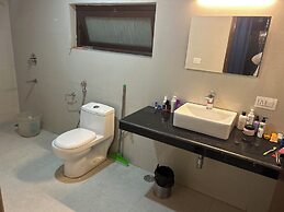 Hotel Devidyar