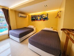 Sukhum Khaosan Au Bon Hostel