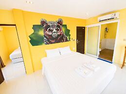 Sukhum Khaosan Au Bon Hostel