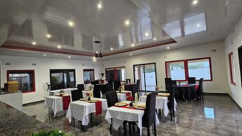 Malbon Green Executive Plus Lodge
