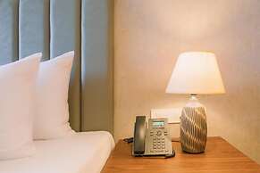 EVORA RESORT AND SPA