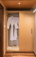 EVORA RESORT AND SPA