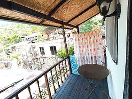 El Gordo'S Seaside Adventure Lodge