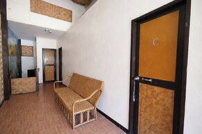 El Gordo'S Seaside Adventure Lodge