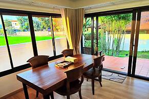 Le Baan Thai Boutique Villa